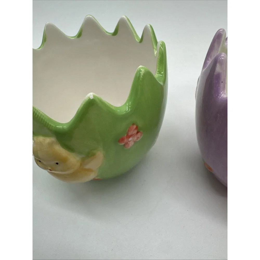 Set of 4 Ceramic Easter Bunny Cracked Egg Bowls Candy Dishes